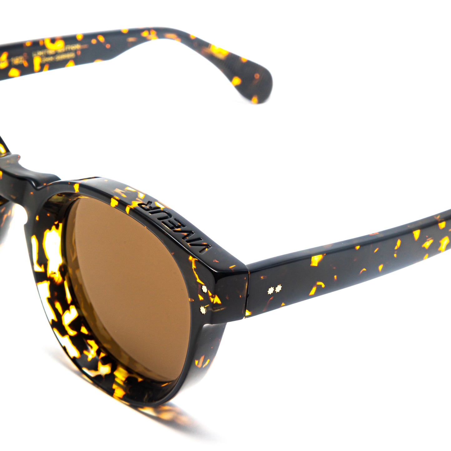 VIVEUR EYEWEAR / HERITAGE LTD EDT / PARIS C03